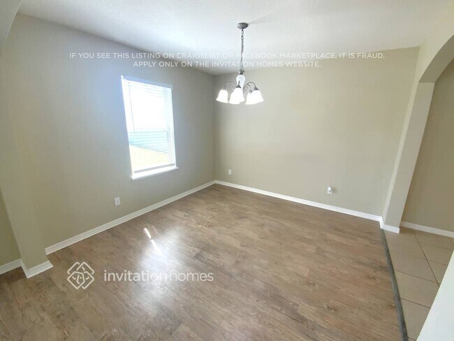 Foto del edificio - 1821 Betsy Ross Ln
