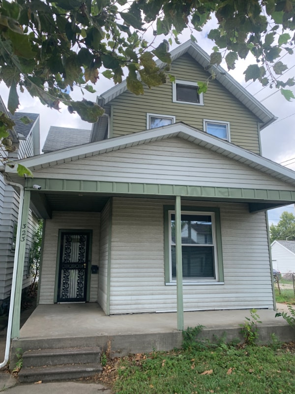 Building Photo - 323 E Williams St