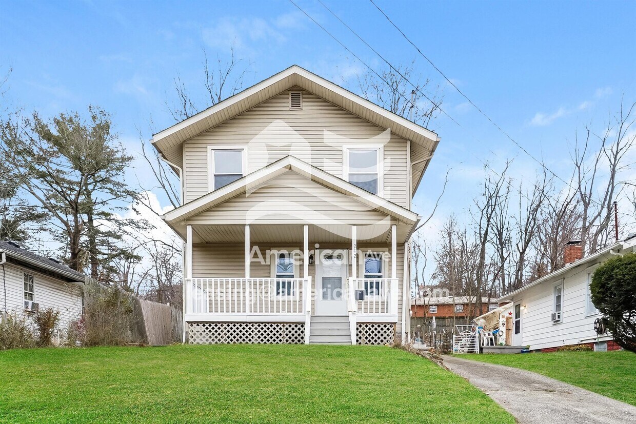 Foto principal - 242 E Park Blvd