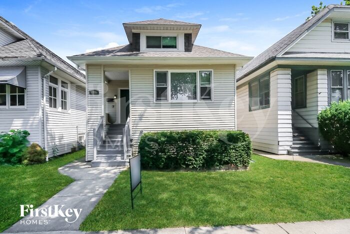 Foto principal - 2235 S Harvey Ave