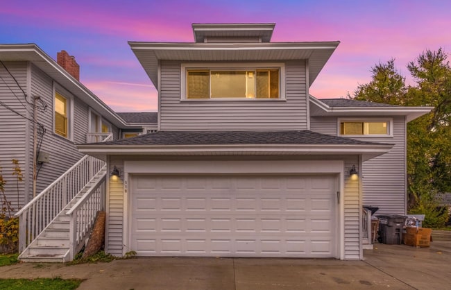 Foto del edificio - 119 S Elm Ave