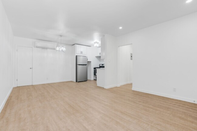 Foto del edificio - 405 W Elk Ave