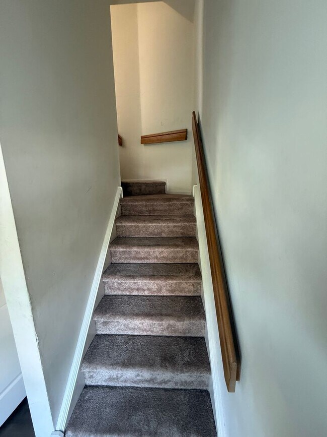 Foto del edificio - 2 Bed 2 Bath Condo in Council Rock School ...