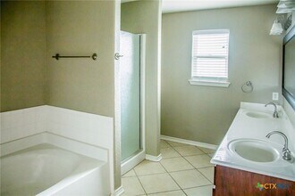 Building Photo - 2908 Tarrant County Dr