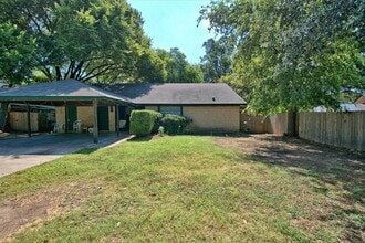 Building Photo - 9303 Quail Field Dr