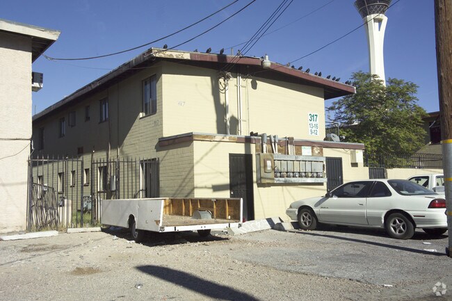 Foto del edificio - 317 W Cincinnati Ave