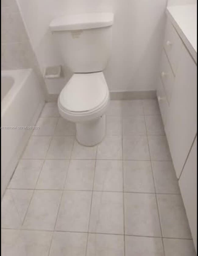 Building Photo - 1146 NW 126th Ct