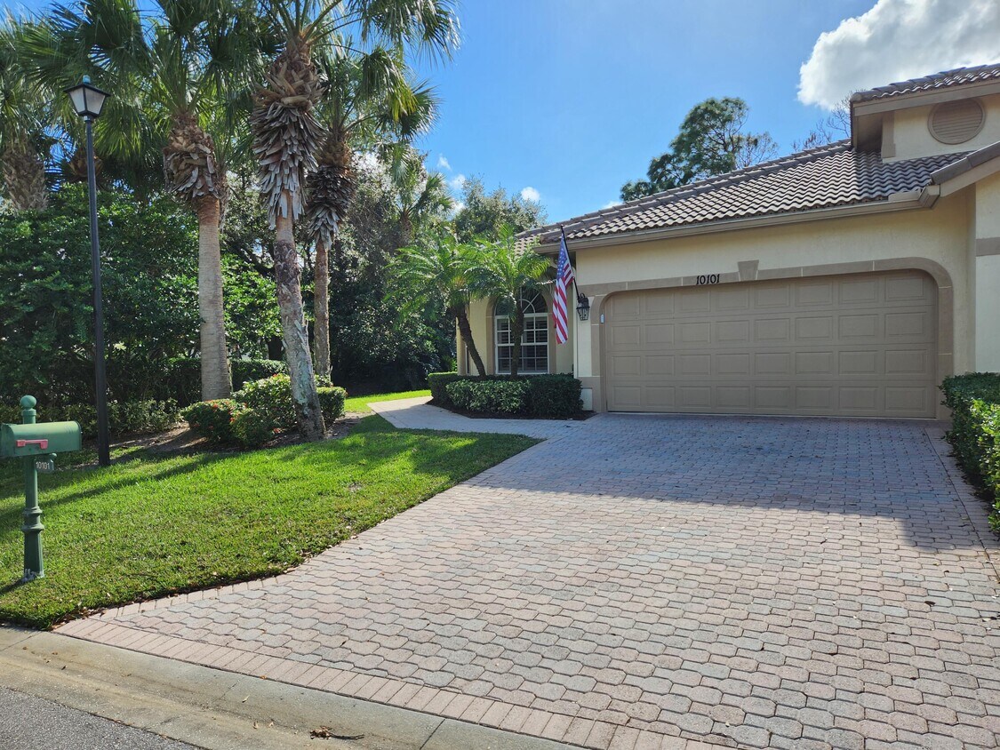 Foto principal - 10101 Wild Quail Dr