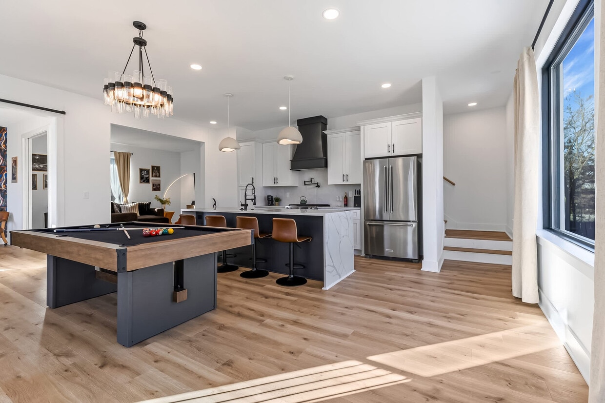 Foto principal - 554 Rosedale Ave