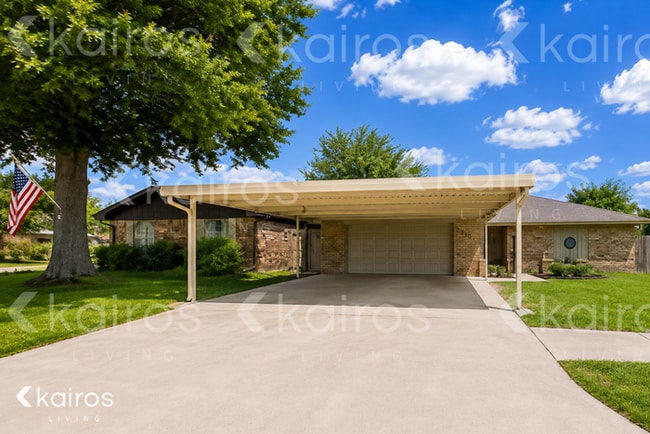 Building Photo - 2501 SW 91st St