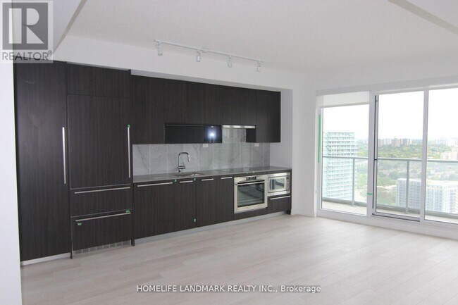 Building Photo - 117 McMahon Dr
