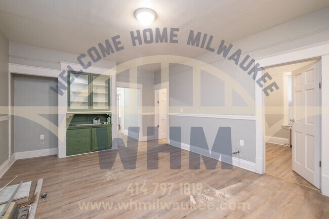 Foto del edificio - PRICE DROP! Welcome Home to this Charming ...