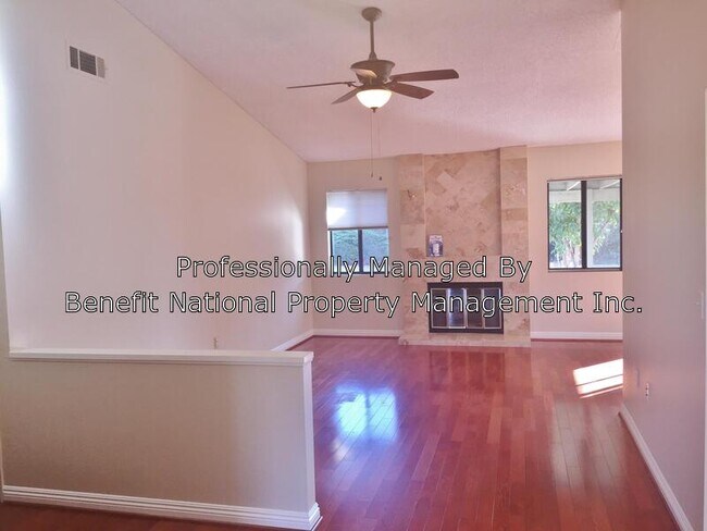 Building Photo - 29350 Crown Point Ct