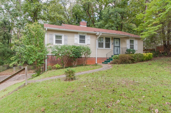 Building Photo - 424 Potomac Ave