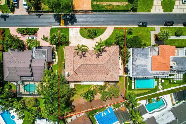 Foto del edificio - 5253 NW 94th Doral Pl