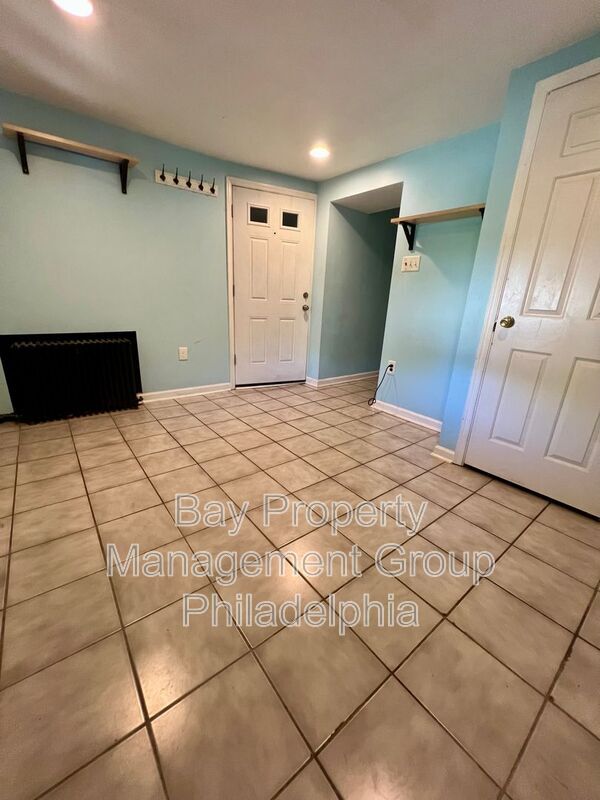 Foto del edificio - 4728 Smick St