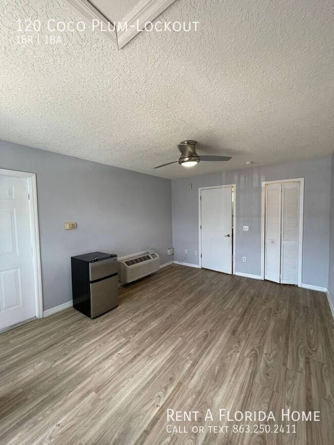 Building Photo - 120 Coco Plum Dr