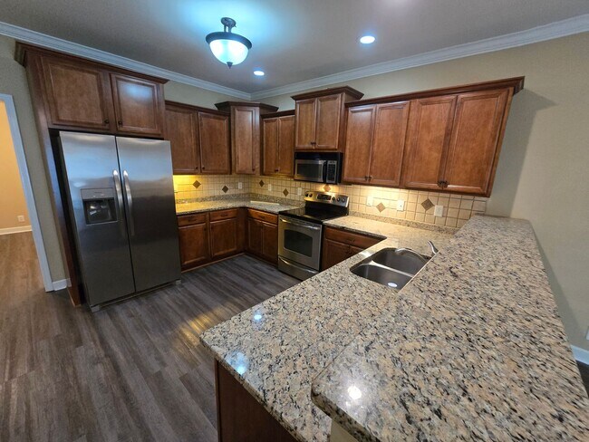 Foto del edificio - 2121 Cason Ln