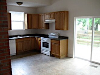 Building Photo - 1455 Highland St