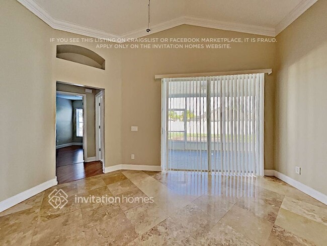 Foto del edificio - 13420 Fladgate Mark Drive