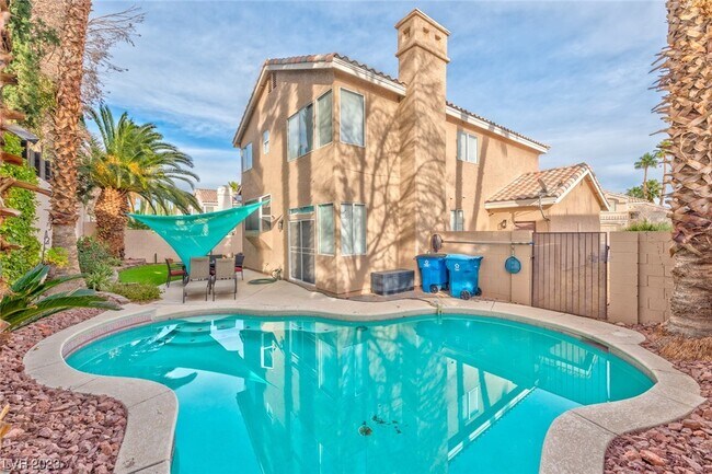 Building Photo - 2257 Pine Forest Ct