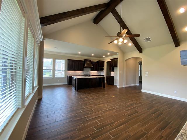 Building Photo - 1627 Rockview Dr