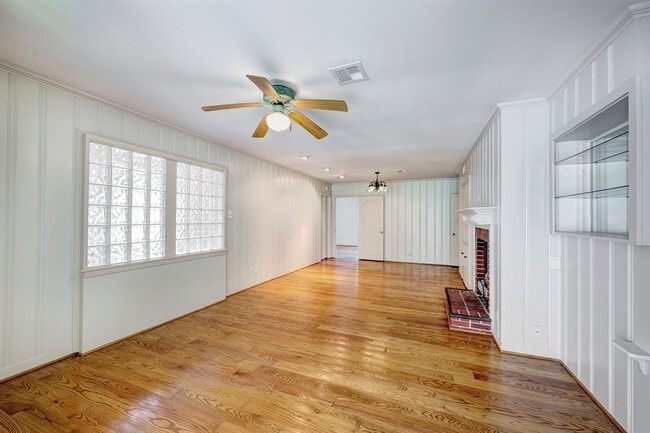Building Photo - 4703 Braeburn Dr