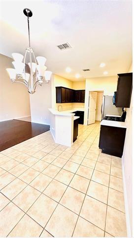 Foto del edificio - 8734 San Bernard St