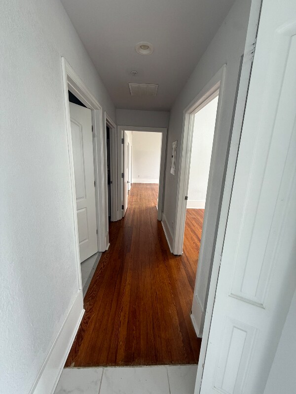 Foto del edificio - 1090 10th St N