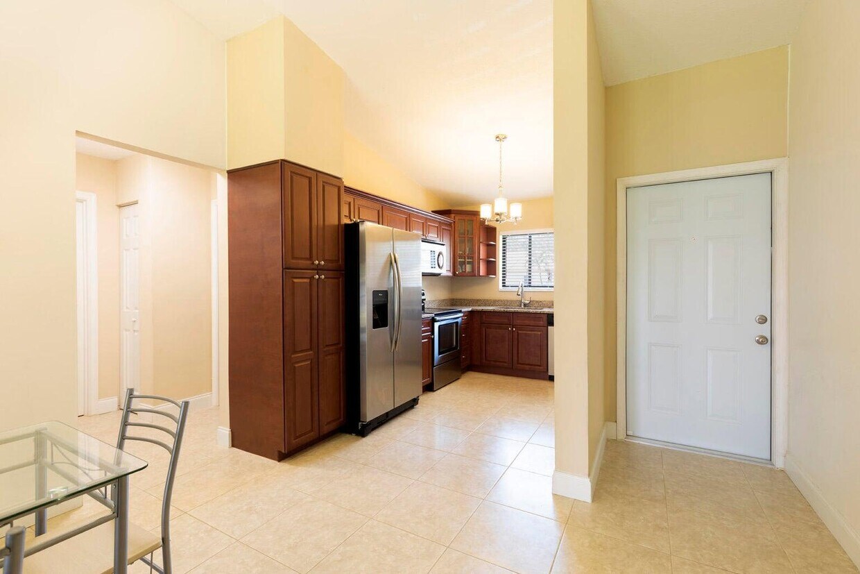 Foto principal - 321 Olivewood Pl