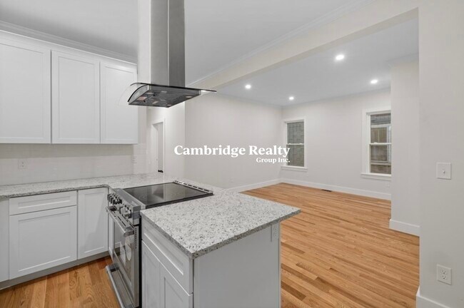 Foto del edificio - 17 Cameron Ave