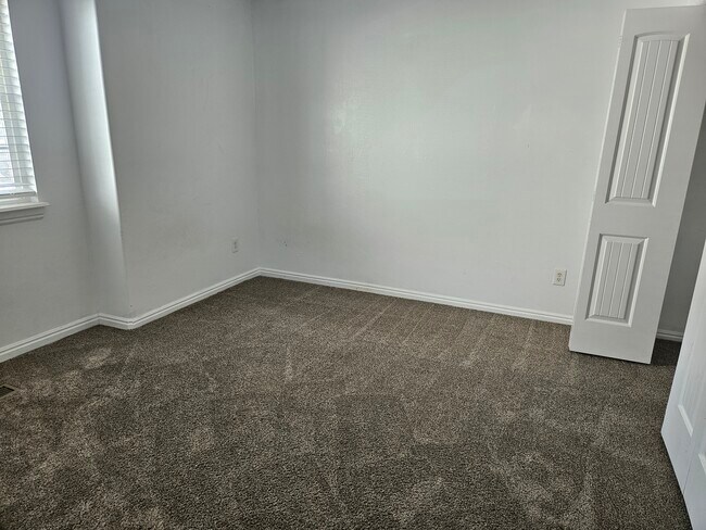 Foto del edificio - 1046 W 820 S