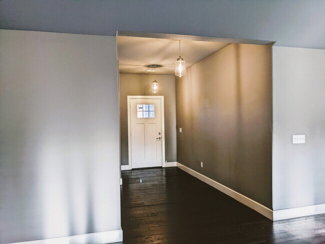 Foto del edificio - 700 Hawthorn Way