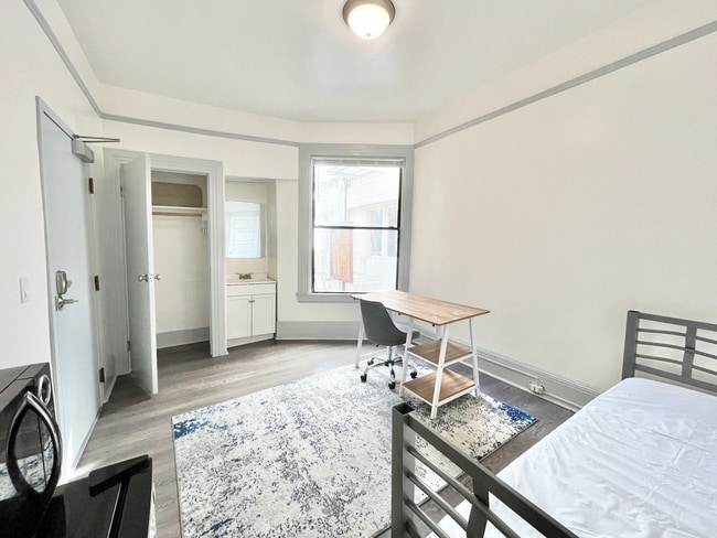Photo - 1012 Bush St Apartment