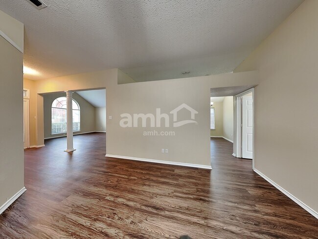 Building Photo - 143 Woodcreek Drive
