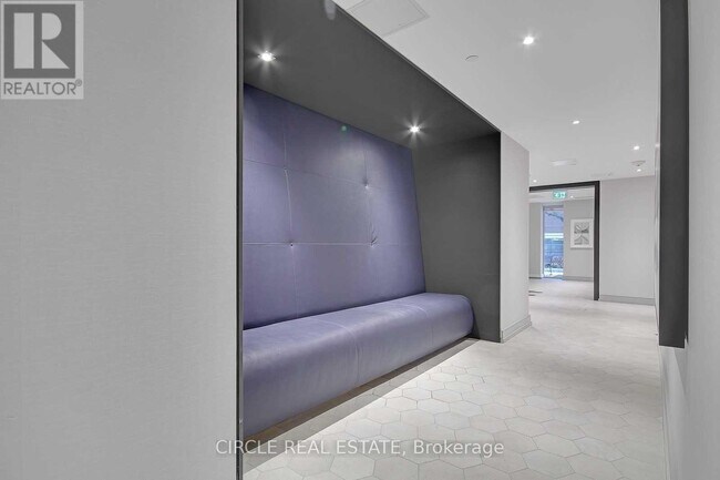 Photo du bâtiment - 1 Cardiff Rd