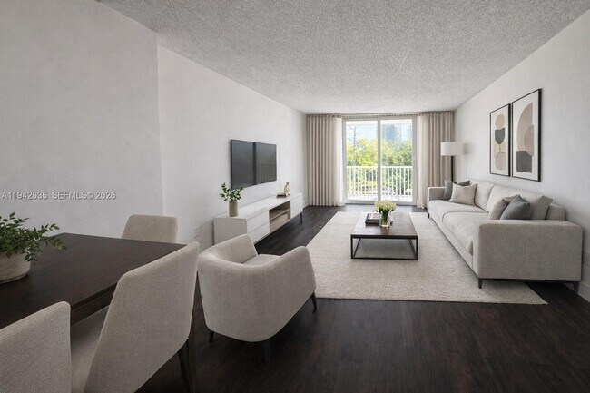 Building Photo - 16950 W Dixie Hwy