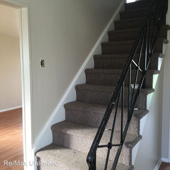 Foto del edificio - 4 br, 2.5 bath House - 39 Hadley Lane