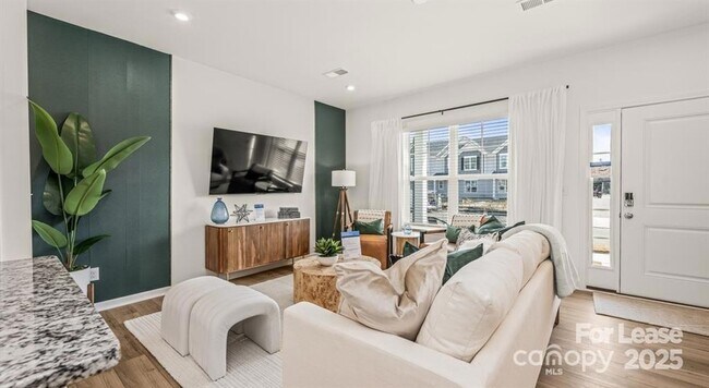 Foto del edificio - 10207 Guardian Dr