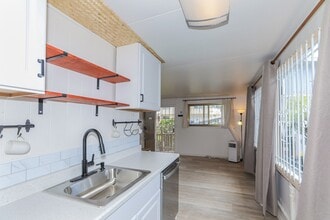 Building Photo - 1422 Pua Ln