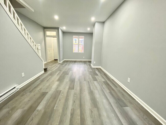 Building Photo - Anika Homes 3 Bedroom