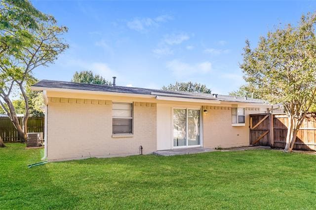 Building Photo - 926 Wateka Way