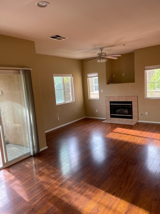 Foto del edificio - 26460 Arboretum Way