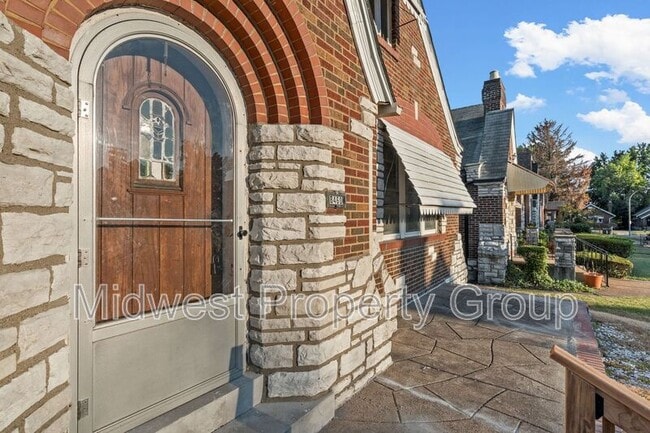 Photo - 8460 Edna St House