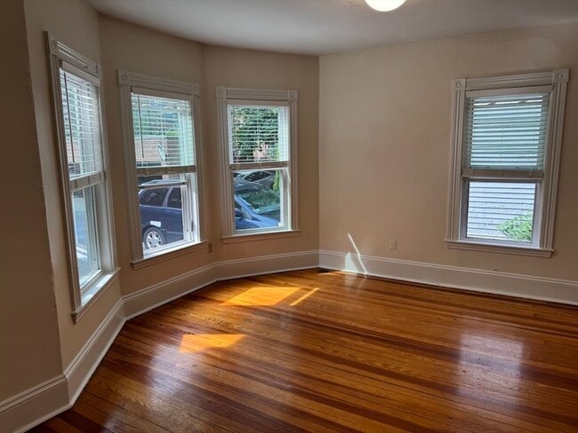 Building Photo - 7 Washburn Terrace