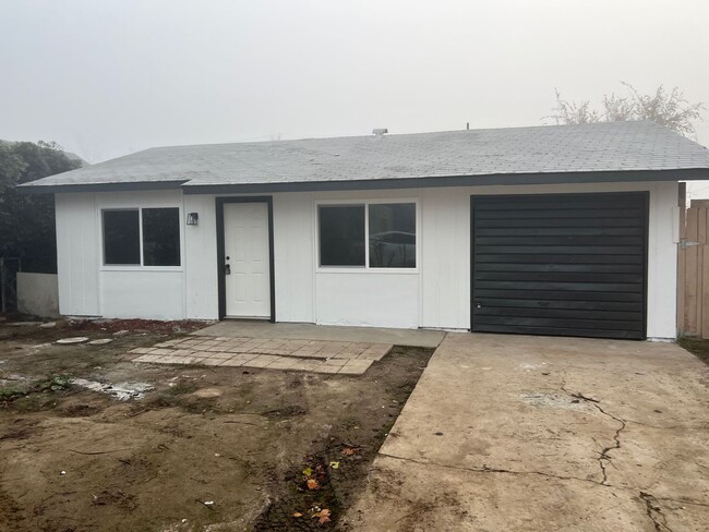 Building Photo - 142 N Lafond Rd