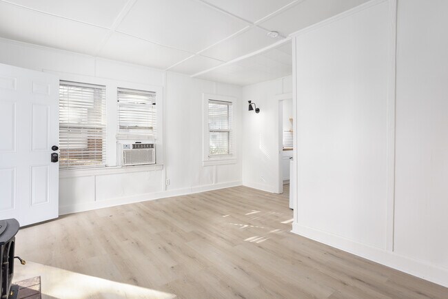 Foto del edificio - 423 Barnes St