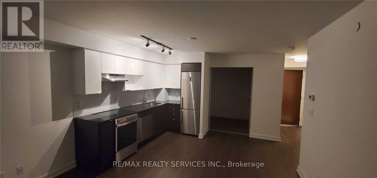 Primary Photo - 120-120 Varna Dr