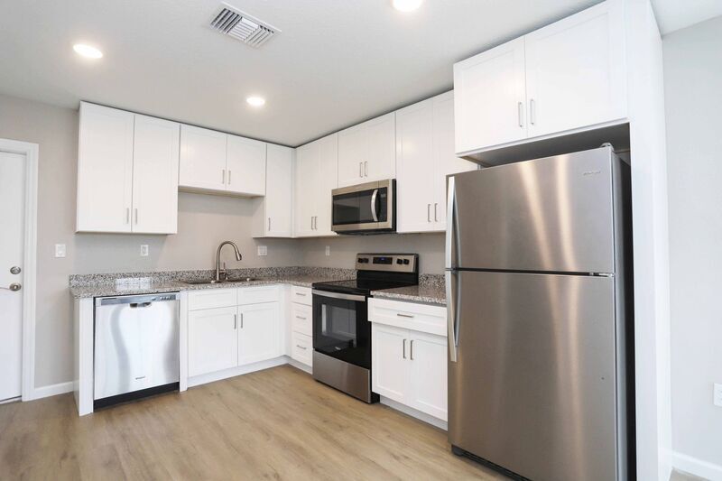 927 E Lemon St Unit 104, Lakeland, FL 33801 Condo for Rent in