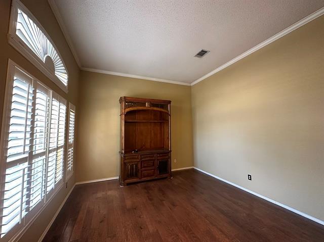 Building Photo - 1512 Indian Springs